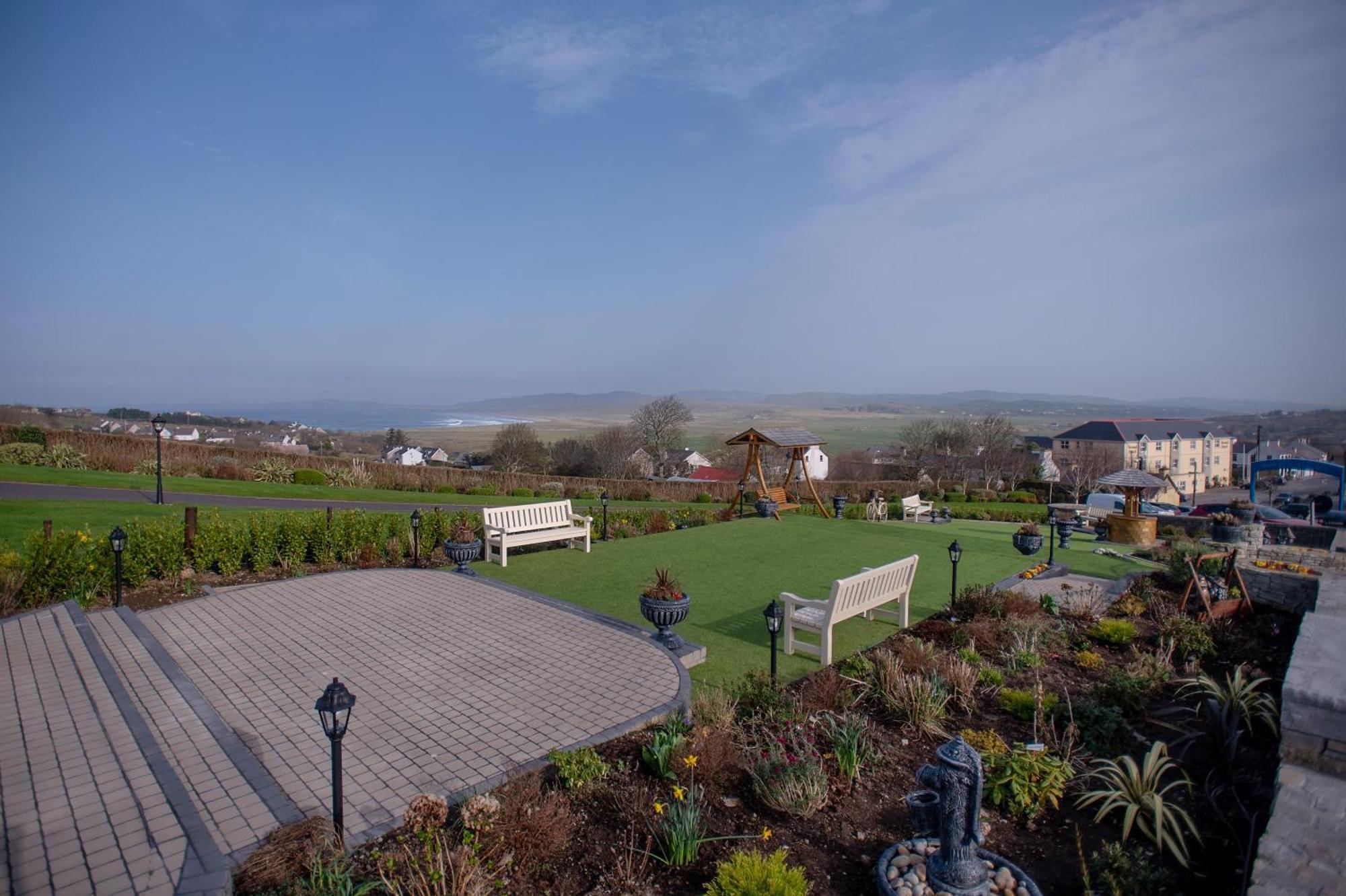 The Ballyliffin Lodge And Spa Exterior photo
